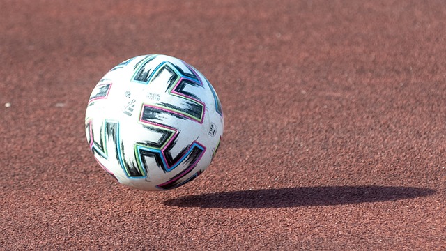 並尋找避免 並尋找避免